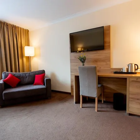 克朗可柏城市酒店 3*