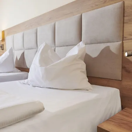 Korbstadthotel Krone 3*