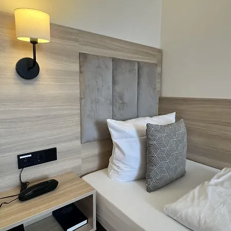 ホテル Korbstadthotel Krone