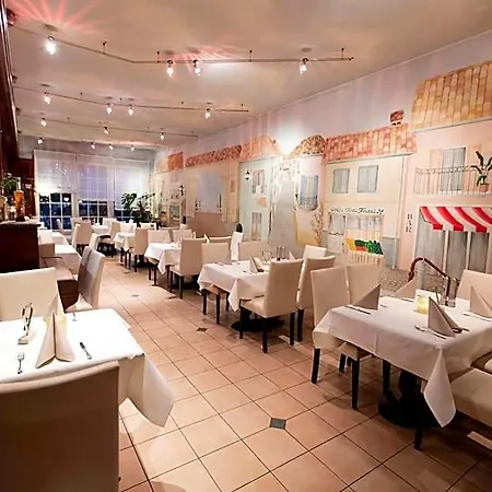 Korbstadthotel Krone 3* Lichtenfels (Bavaria)