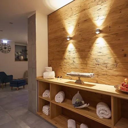 Korbstadthotel Krone Lichtenfels (Bavaria)